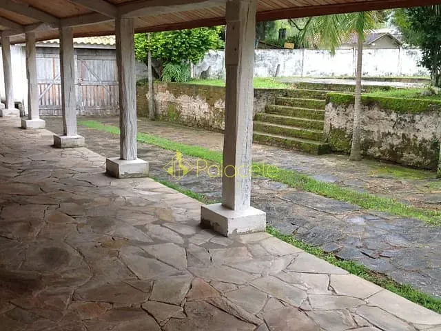Casa 3 quartos e 1 banheiro, à venda, no bairro Pedrinha em Guaratinguetá