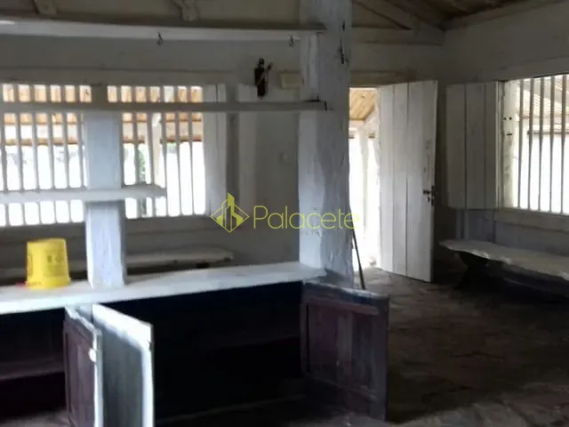 Casa 3 quartos e 1 banheiro, à venda, no bairro Pedrinha em Guaratinguetá