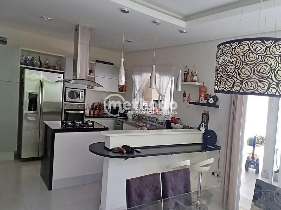 Casa, 3 quartos, 281 m² - Foto 5