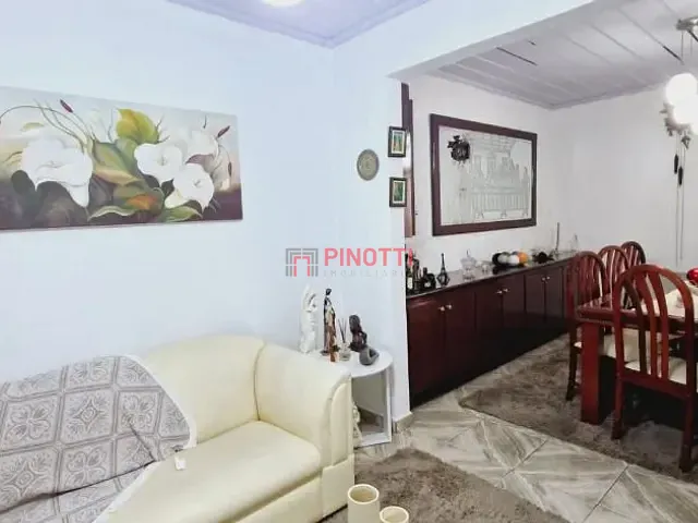 Casa 2 quartos e 3 banheiros, à venda, no bairro Vila Adriana em São Bernardo do Campo