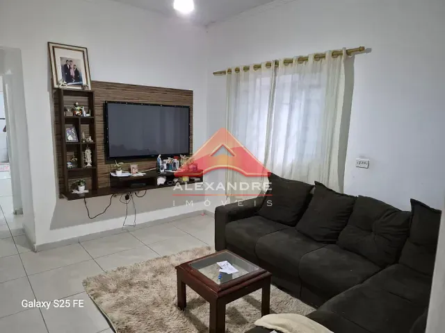 Casa com 125m² 3 quartos e 1 banheiro, à venda, no bairro Jardim Del Rey em São José dos Campos
