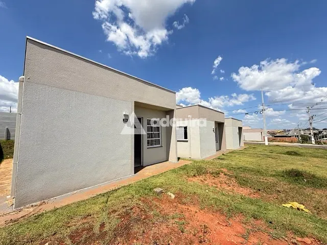 Casa 2 quartos e 1 banheiro, para alugar, no bairro Neves em Ponta Grossa
