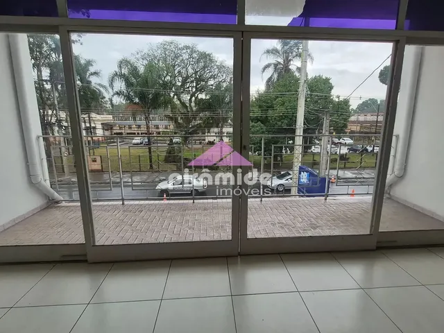 Casa com 204m² 3 quartos e 2 banheiros, à venda ou para alugar, no bairro Vila Maria em São José Dos Campos