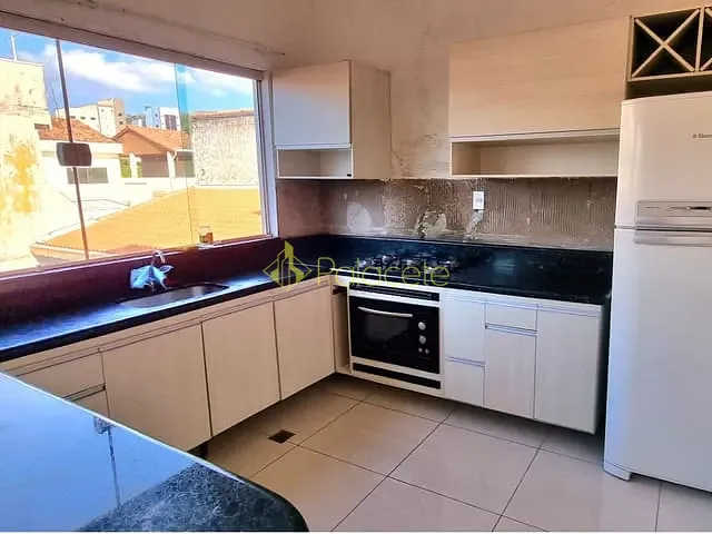Casa com 250m² 3 quartos e 2 banheiros, à venda, no bairro Jardim Paraibá em Aparecida
