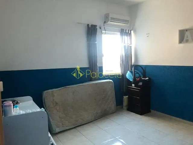 Casa com 250m² 3 quartos e 2 banheiros, à venda, no bairro Jardim Paraibá em Aparecida