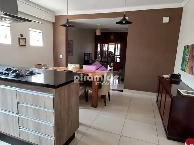 Casa com 142m² 3 quartos e 3 banheiros, à venda, no bairro Jardim Paulista em São José Dos Campos