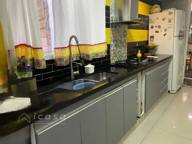 Casa com 827m² 3 quartos e 3 banheiros, à venda, no bairro Vila Medeiros em Caçapava