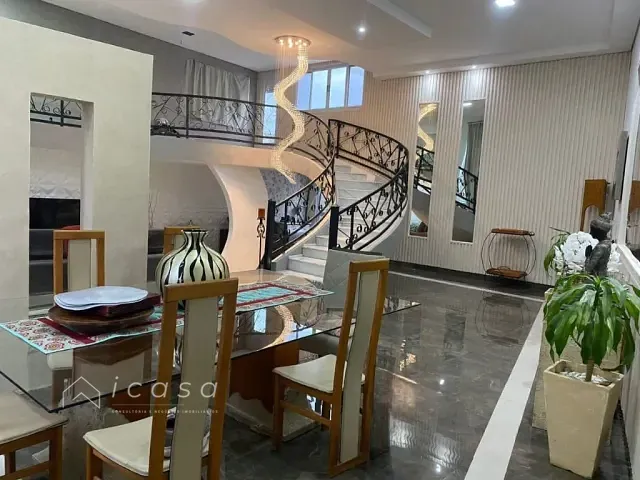 Casa com 827m² 3 quartos e 3 banheiros, à venda, no bairro Vila Medeiros em Caçapava
