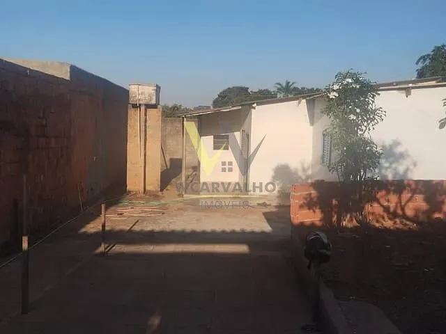 Casa com 360m² 3 quartos e 1 banheiro, à venda, no bairro Bairro de Lourdes em Anápolis