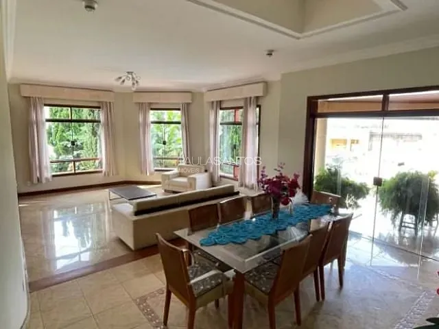 Casa com 951m² 3 quartos e 5 banheiros, à venda, no bairro Parque Campolim em Sorocaba