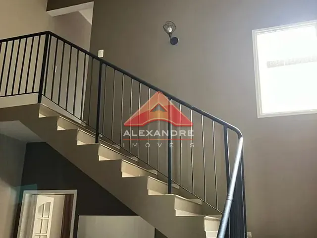 Casa com 136m² 3 quartos e 2 banheiros, à venda, no bairro Loteamento Residencial Vista Linda em São José dos Campos