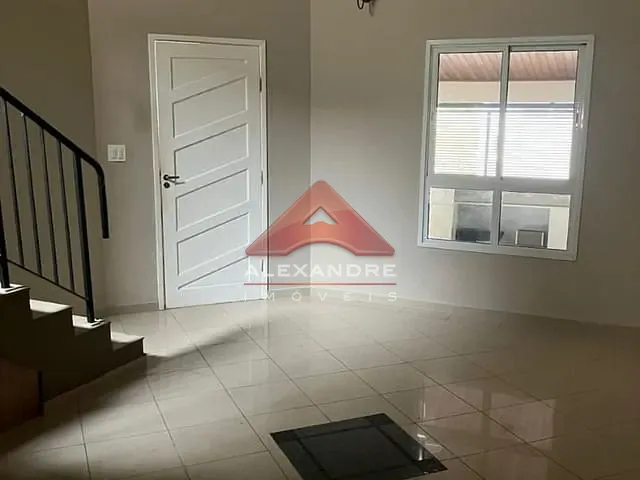 Casa com 136m² 3 quartos e 2 banheiros, à venda, no bairro Loteamento Residencial Vista Linda em São José dos Campos