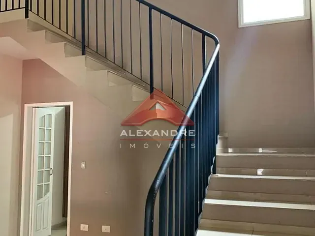 Casa com 136m² 3 quartos e 2 banheiros, à venda, no bairro Loteamento Residencial Vista Linda em São José dos Campos