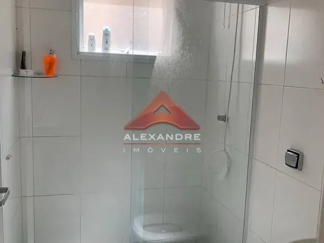 Casa com 136m² 3 quartos e 2 banheiros, à venda, no bairro Loteamento Residencial Vista Linda em São José dos Campos