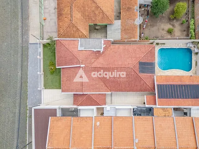Casa com 462m² 3 quartos e 5 banheiros, à venda ou para alugar, no bairro Orfãs em Ponta Grossa