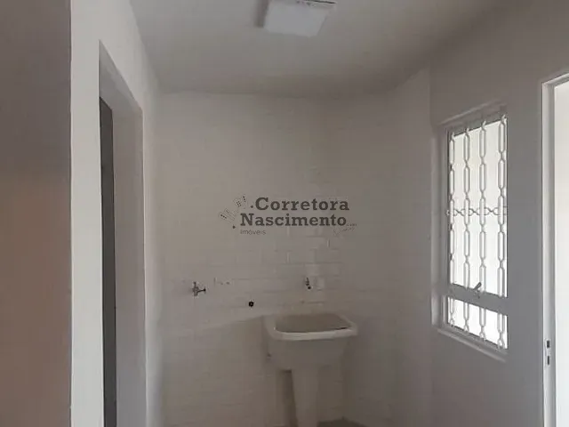 Casa com 200m², à venda, no bairro Jardim California em Jacareí