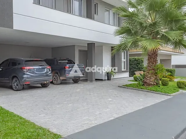 Casa com 530m² 5 quartos e 5 banheiros, à venda, no bairro Orfãs em Ponta Grossa