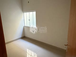 Foto do Casa-Casa tipo para venda e locação em Setor Residencial Granville I com 1 quarto, sendo 1 suíte, 65m²