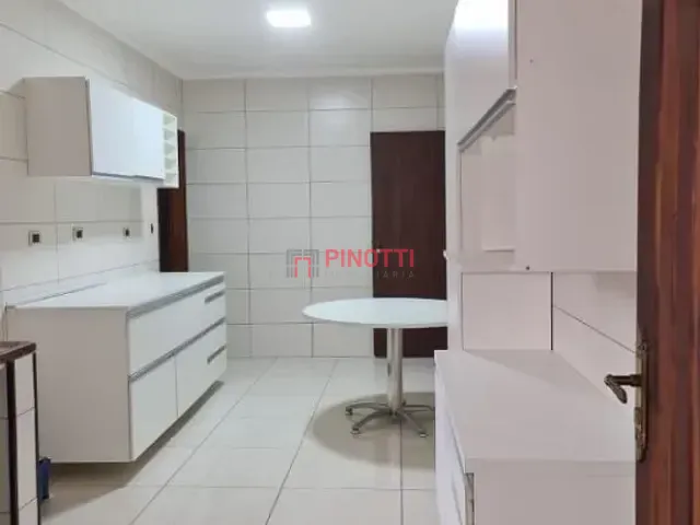 Casa 2 quartos e 3 banheiros, à venda, no bairro Vila Jerusalém em São Bernardo do Campo