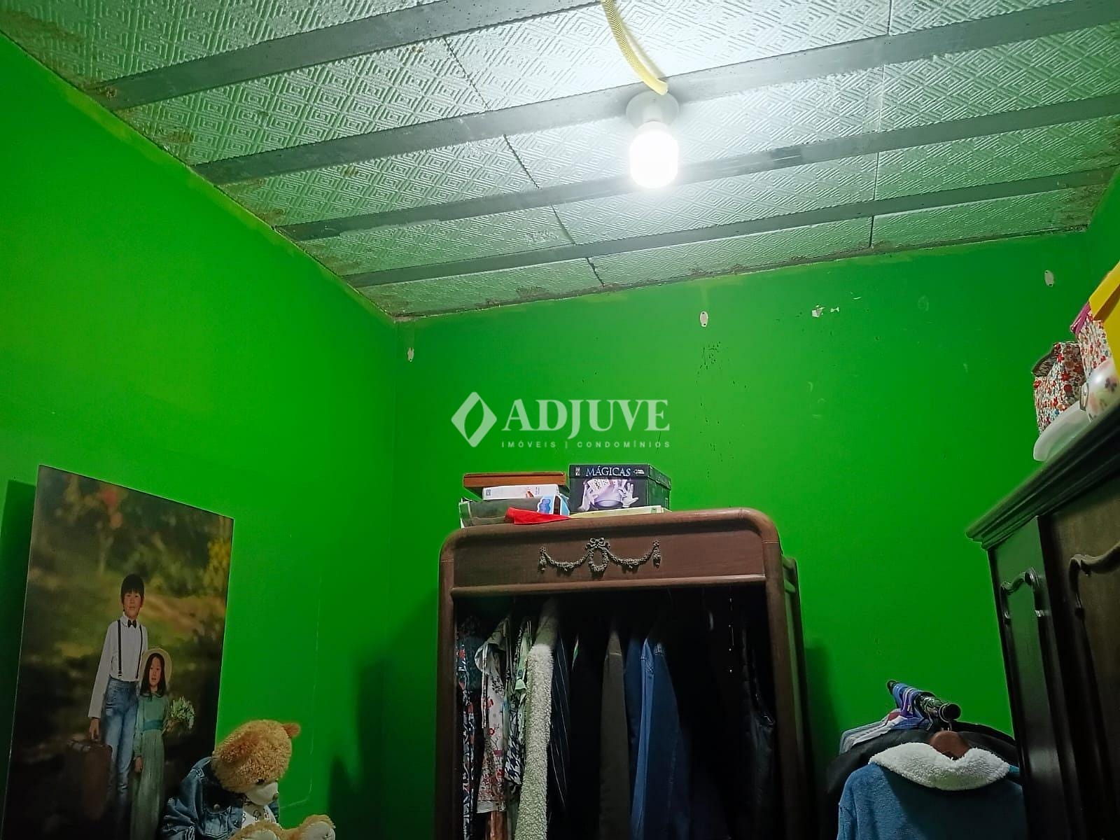Casa à venda com 5 quartos, 190m² - Foto 13