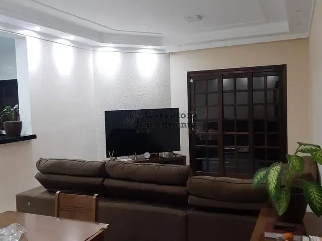 Casa com 80m², à venda, no bairro Loteamento Villa Branca em Jacareí