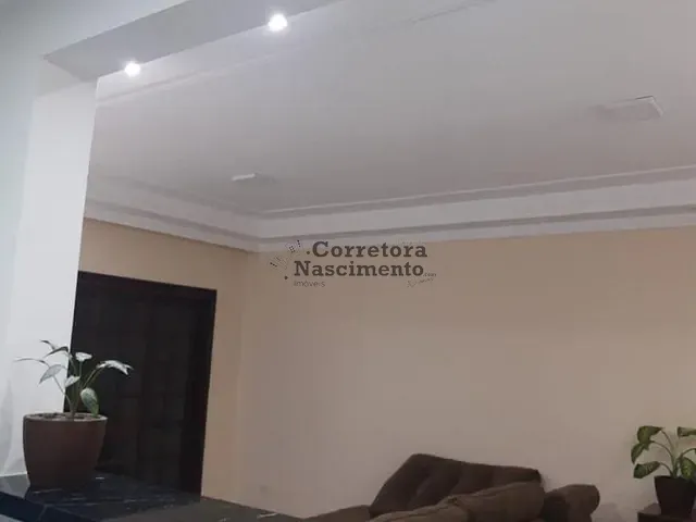 Casa com 80m², à venda, no bairro Loteamento Villa Branca em Jacareí