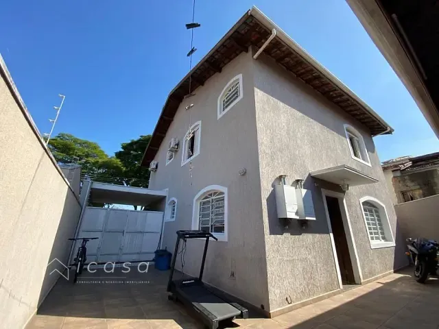 Casa com 275m² 5 quartos e 4 banheiros, à venda, no bairro Jardim Santa Clara em Taubaté