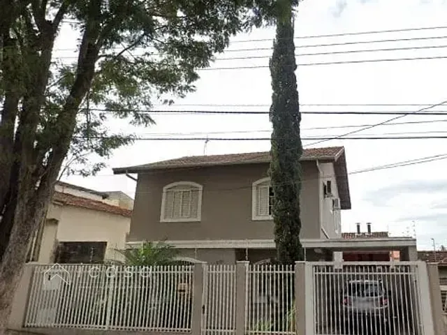 Casa com 275m² 5 quartos e 4 banheiros, à venda, no bairro Jardim Santa Clara em Taubaté