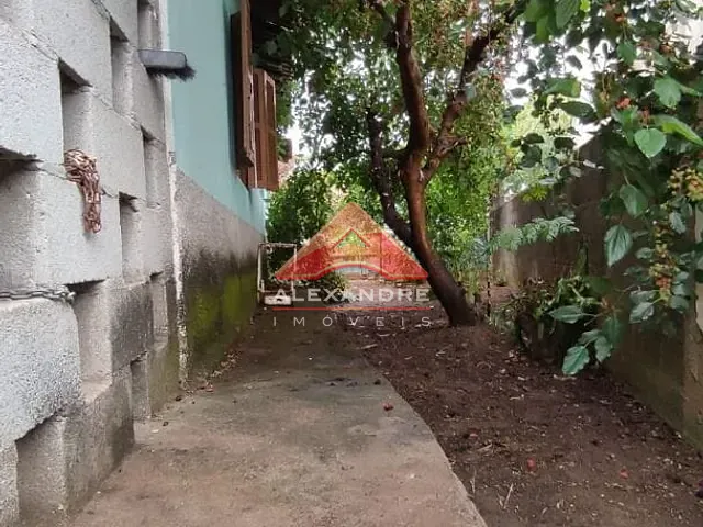Casa com 388m² 2 quartos e 1 banheiro, à venda, no bairro Bom Retiro em São José dos Campos