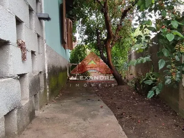Casa com 388m² 2 quartos e 1 banheiro, à venda, no bairro Bom Retiro em São José dos Campos