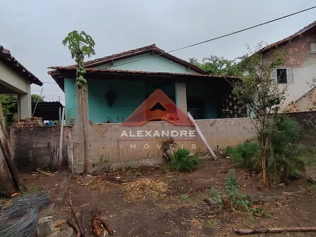 Casa com 388m² 2 quartos e 1 banheiro, à venda, no bairro Bom Retiro em São José dos Campos