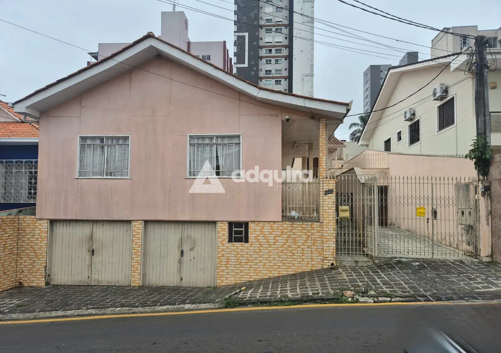 Casa, 4 quartos, 121 m² - Foto 1