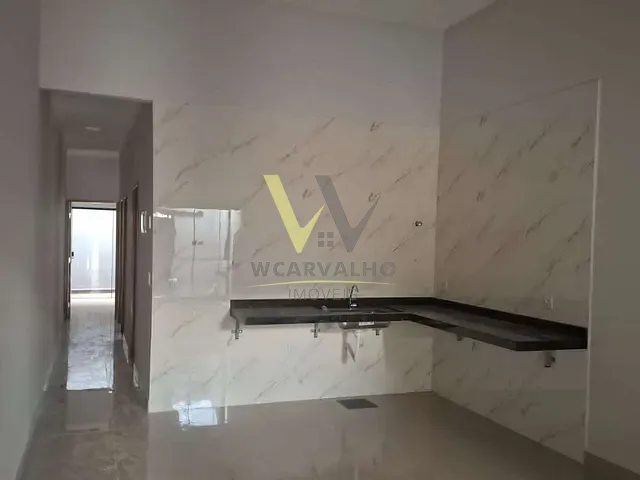 Casa com 100m² 2 quartos e 2 banheiros, à venda, no bairro Residencial São Vicente em Anápolis