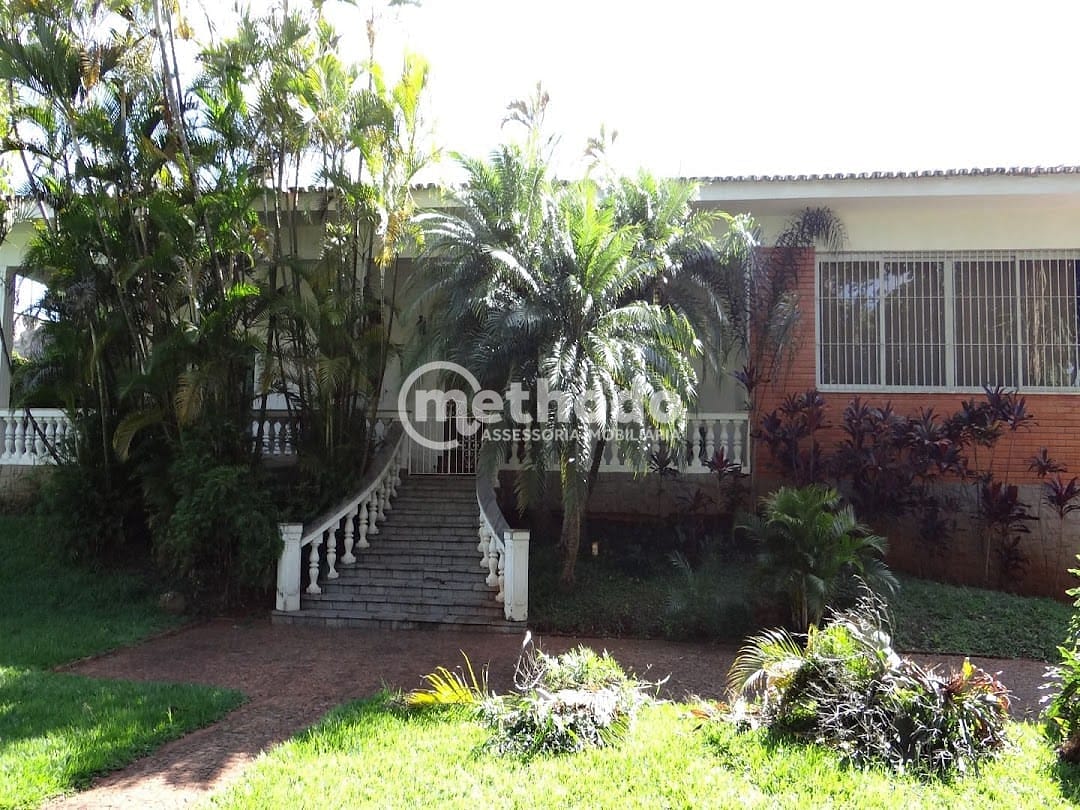 Casa, 7 quartos, 750 m² - Foto 1