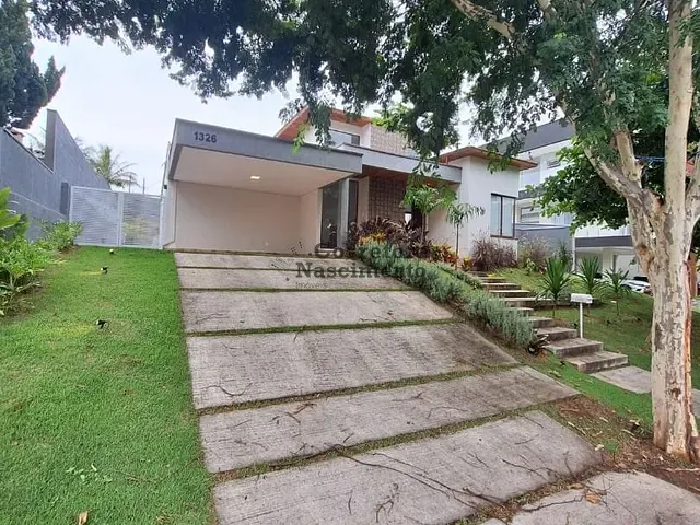 Casa com 1000m², à venda, no bairro Residencial Santa Paula em Jacareí