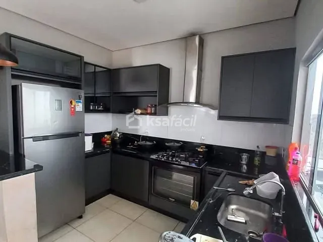 Casa com 200m² 1 quarto e 2 banheiros, à venda, no bairro Residencial Oliveira III em Campo Grande