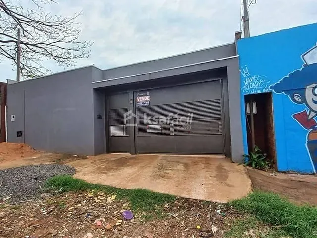 Casa com 200m² 1 quarto e 2 banheiros, à venda, no bairro Residencial Oliveira III em Campo Grande