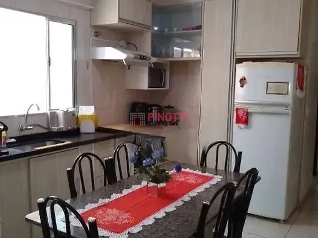 Casa 2 quartos e 2 banheiros, à venda, no bairro Vila Vivaldi em São Bernardo do Campo