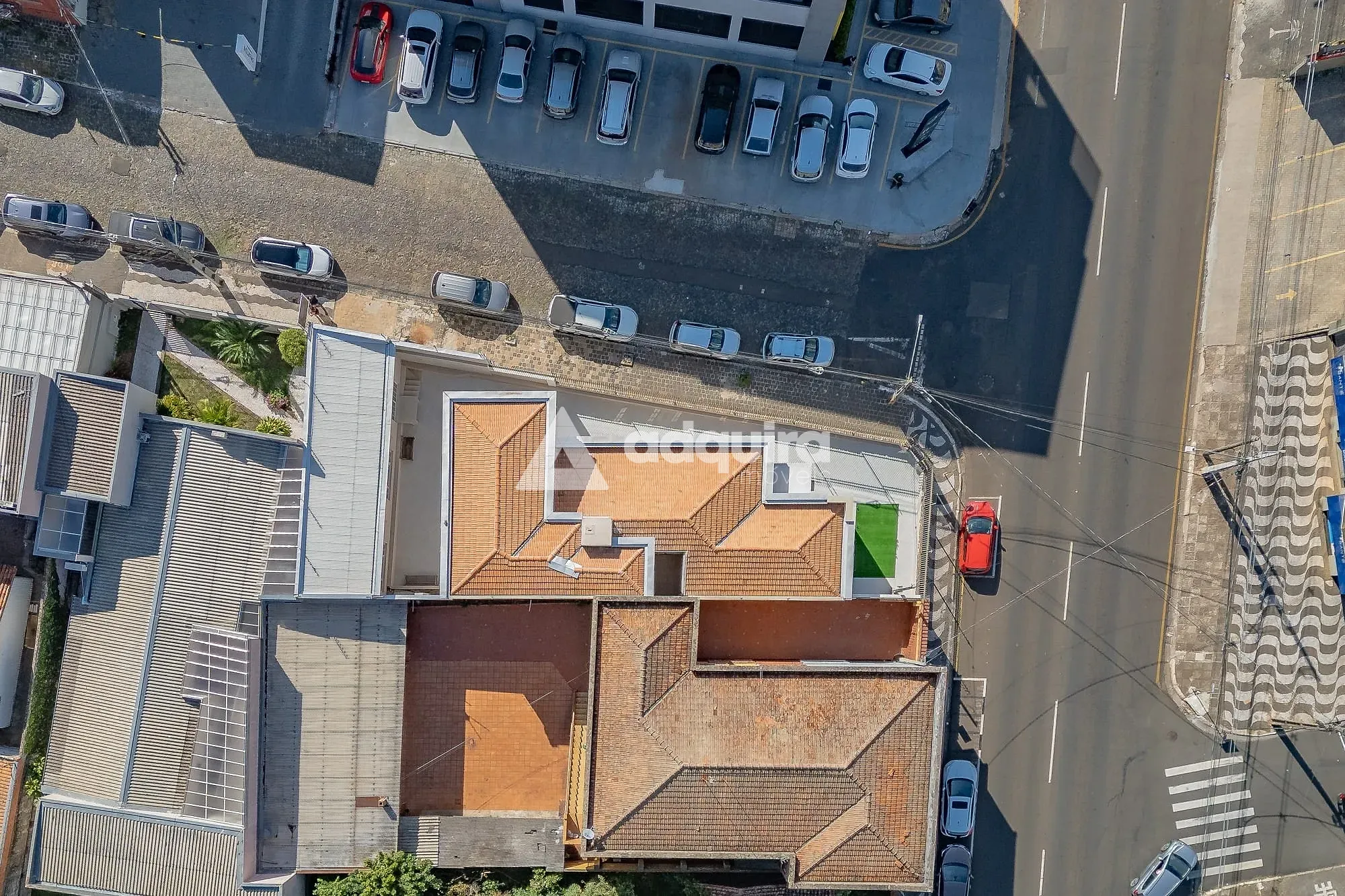 Casa, 1 quarto, 246 m² - Foto 1