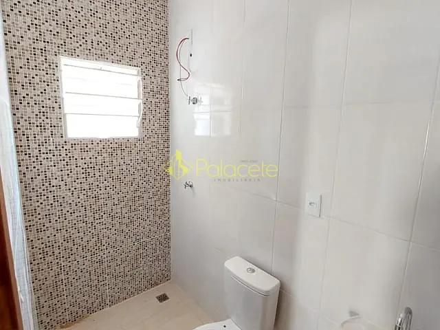 Casa com 125m² 2 quartos e 2 banheiros, à venda, no bairro Residencial Estoril em Taubaté