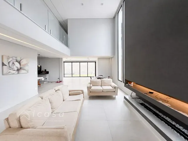 Casa com 460m² 4 quartos e 5 banheiros, à venda, no bairro Condomínio Residencial Alphaville I em São José dos Campos