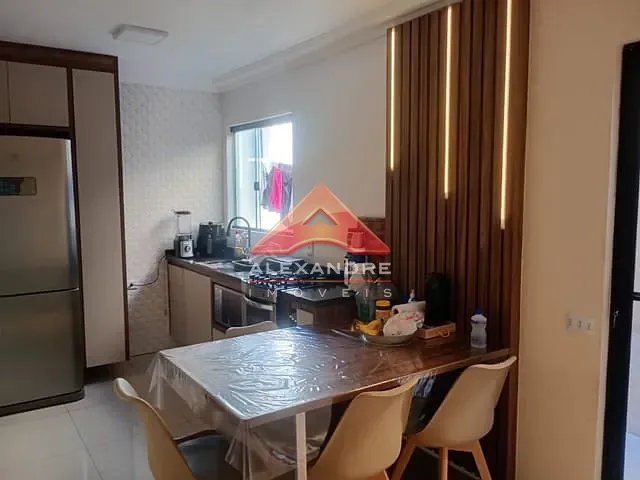 Casa com 143m² 2 quartos e 2 banheiros, à venda, no bairro Jardim Santa Júlia em São José dos Campos