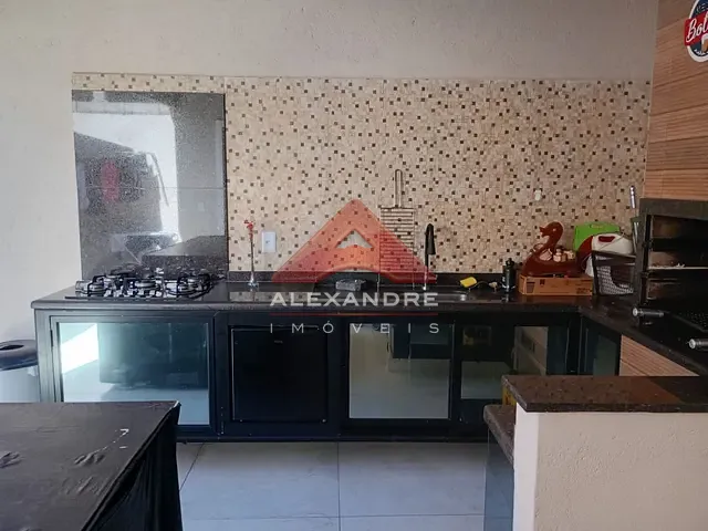 Casa com 143m² 2 quartos e 2 banheiros, à venda, no bairro Jardim Santa Júlia em São José dos Campos