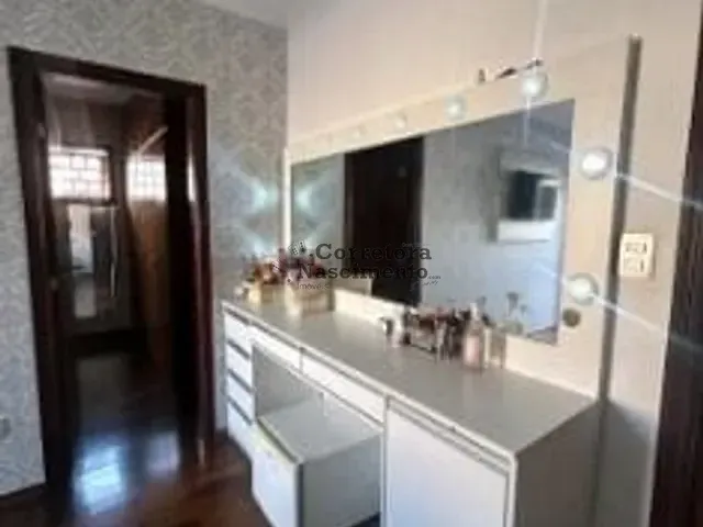 Casa com 502m² 4 quartos e 6 banheiros, à venda, no bairro São João em Jacareí