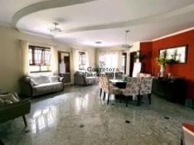 Casa com 502m² 4 quartos e 6 banheiros, à venda, no bairro São João em Jacareí