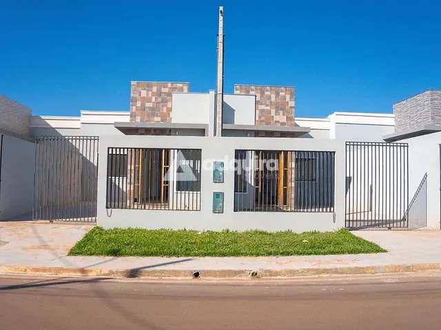 Casa 3 quartos e 2 banheiros, à venda ou para alugar, no bairro Cará-Cará em Ponta Grossa