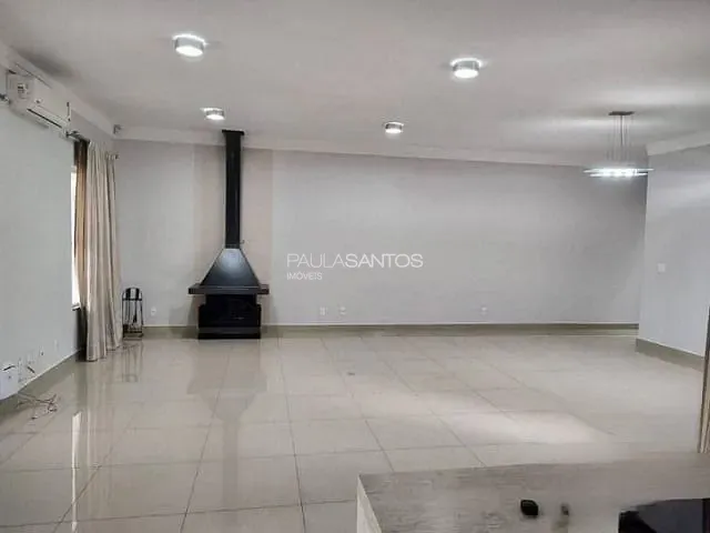 Casa com 375m² 2 quartos e 2 banheiros, à venda, no bairro Jardim Astro em Sorocaba