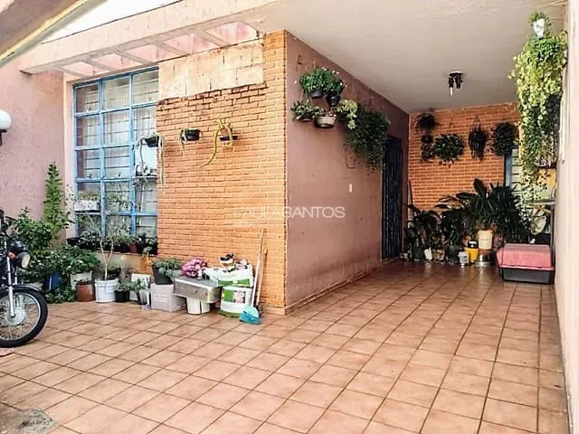 Casa com 175m² 4 quartos e 3 banheiros, à venda, no bairro Vila Santana em Sorocaba