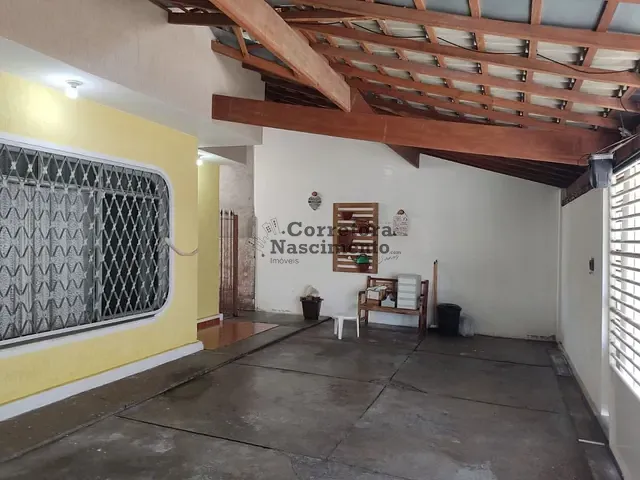 Casa com 300m² 3 quartos e 3 banheiros, à venda, no bairro Jardim America em São José dos Campos