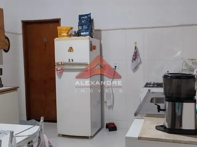 Casa com 126m² 1 quarto e 1 banheiro, à venda, no bairro Jardim Minas Gerais em São José dos Campos